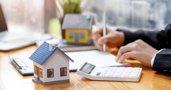 Is it time to refinance? How refinancing could save you thousands! Is it time to refinance? How refinancing could save you thousands!